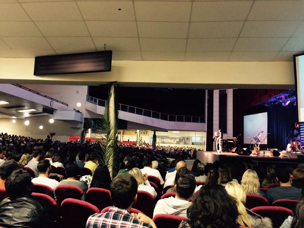 NeilGreigSport's tweet photo. Gathering of the saints in CT. #JoshGen @Four12Connect http://t.co/uwHQj2etOx