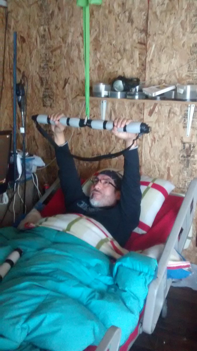 JorgeAnguloM's tweet image. Esforzándome al máximo, para recuperar masa muscular superior, perdida por los casi dos años postrado.