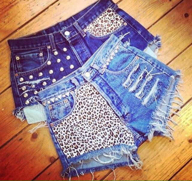 JaggedEvintage's tweet photo. We are giving 10% off custom shorts orders for the next 24 Hours girls ๐ Email to order ๐ #customlevis #levishorts http://t.co/BQcShs0Cs4