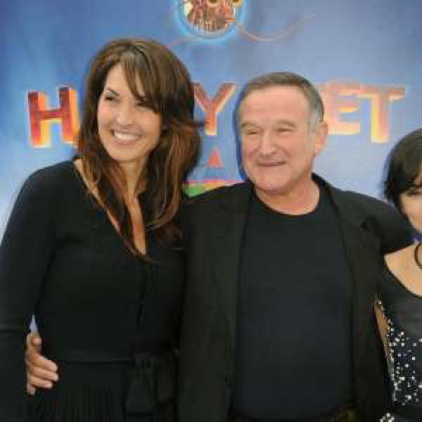 ChrisComedy's tweet photo. Attorneys: Robin Williams' widow, kids settle estate fight

http://t.co/saJBoHYJnc http://t.co/Kvkpzyqlie http://t.co/Cx8eTxjANV