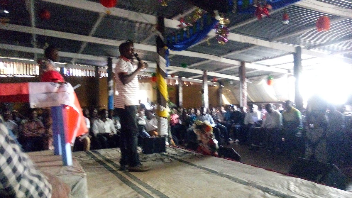 AmatoMir's tweet photo. Ce vendredri, Bukavu se prepare a bloquer tout projet de glissement http://t.co/i6Gj9MH1pU