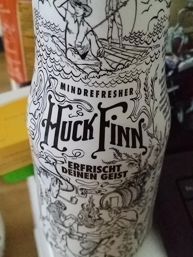 anja_w_'s tweet photo. Etwas gewöhnungsbedürftig.. #huckfinn #mindrefresher http://t.co/eacehKQoIo