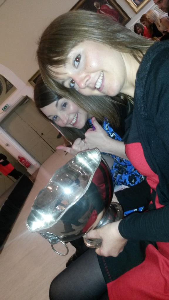 Llongyfarchiadau i'r sir am ennill y darian am y cystadlaethau iau.