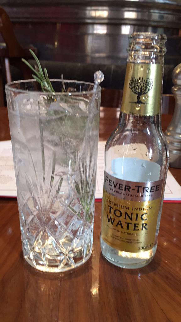 Gin & Tonic Friday tweet media