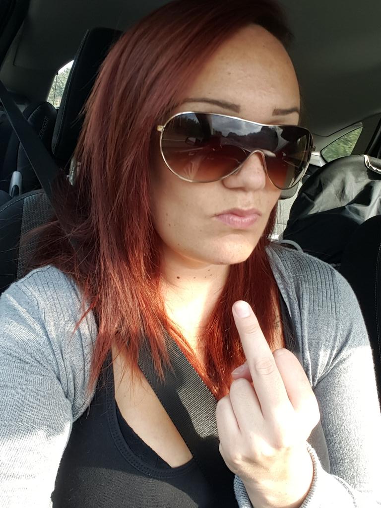 laydeeemma's tweet photo. #paymefuckyou #loser #pindick #findom #spoil #tribute #goddess #mistress #worship #serve #obey # http://t.co/m8PESzKu0U