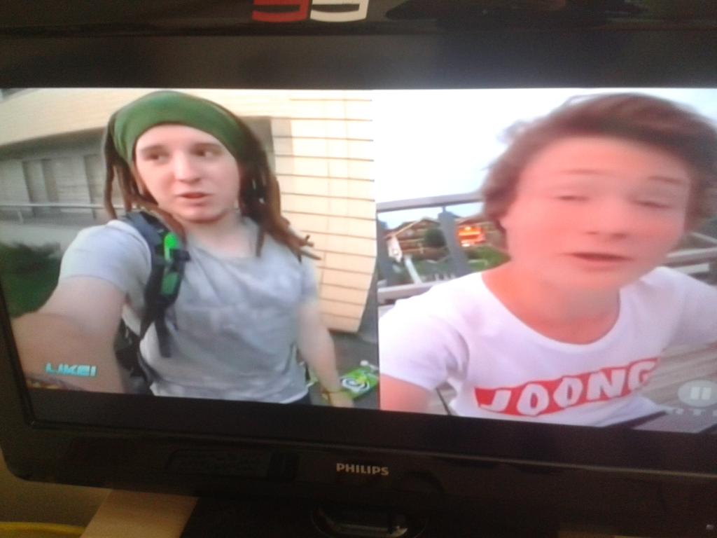 holzer_dimo's tweet photo. Wenn findet man den auf RTL2? @unge @DnerTV http://t.co/3p9mR8Zy16