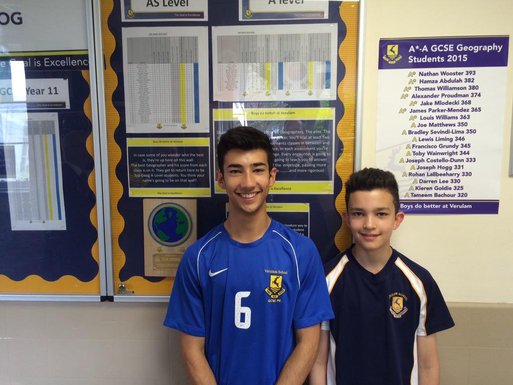 GryphonGeogHOD's tweet photo. #TOPGEOG winner Wooster and W.jnr #VOD15 http://t.co/j5Rt2ecs1N