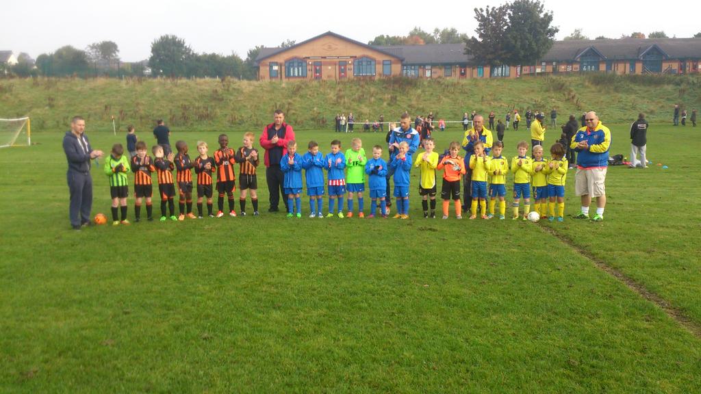 Great minutes applause for Zak from U8's <a href="/OxfordGrovejfc/">OxfordGroveJFC</a>, Bolton County &amp; <a href="/tiki_takafa/">Tiki taka fa</a>.