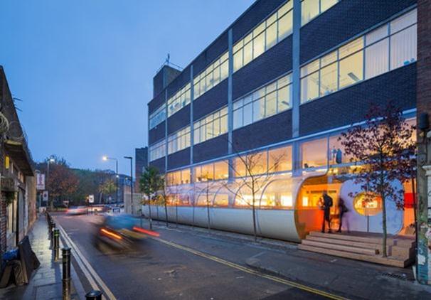 Crucial in sustaining economic ecology, declining traditional industries exacerbate the divide
architectural-review.com/8681430.article