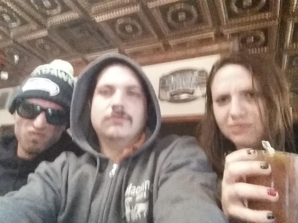 BiGJokER1990's tweet photo. @samwow1992 # drinksatanytime #bloodymarrylife #eatthepickle http://t.co/MbgeyGmXKN
