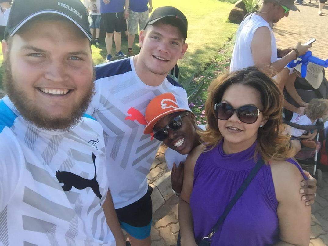 At the #springwalk with these guys <a href="/RoelofSmit6/">Roelof Smit</a> <a href="/thabisokhambule/">Thabiso Khambule</a> what a great day with <a href="/jacarandafm/">Jacaranda FM</a> <a href="/BlueBullsRugby/">Official Blue Bulls</a>