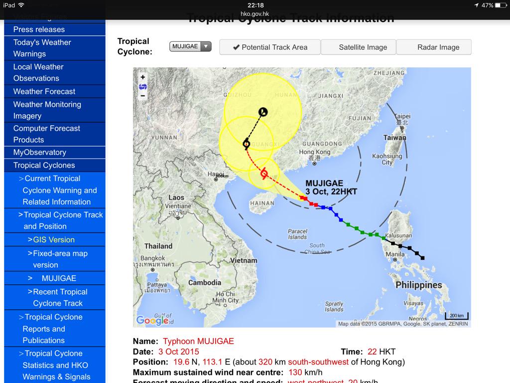 HikingHousemis's tweet photo. The closest I've ever been to a #tropicalstorm #Mujigae #HongKong http://t.co/OtlKdUut4d