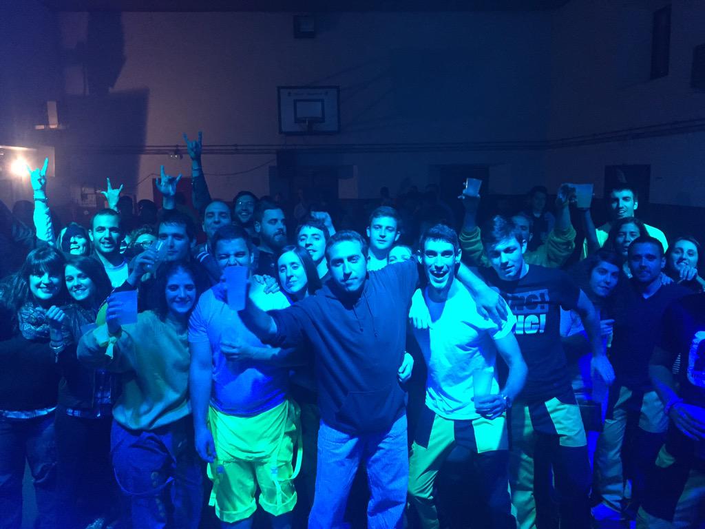 powerdancediscomovil tweet media