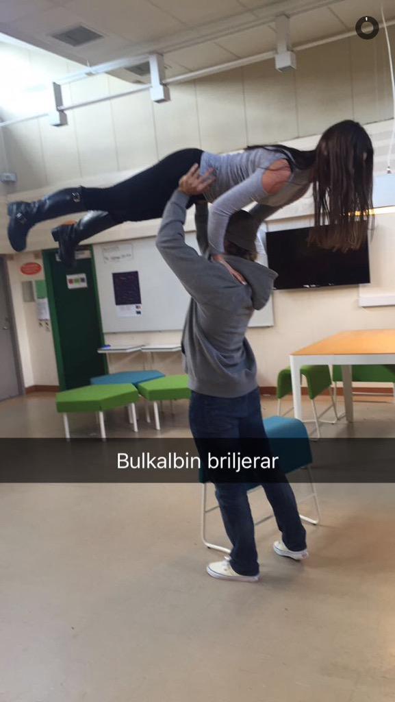 Grattis biffen på födelsedagen!! 😄🎈<a href="/albiinlarzzon/">Albin Larsson</a>