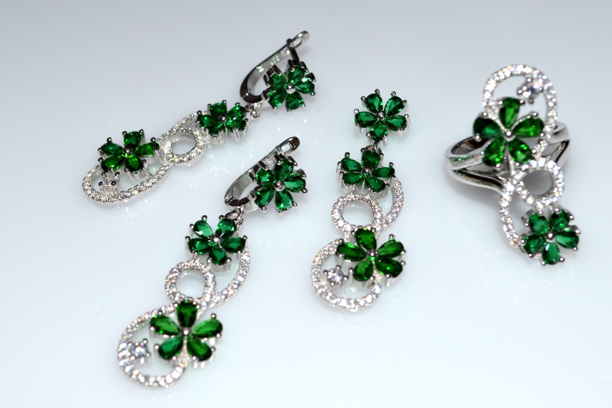 Carà Bijoux (@carabijoux) on Twitter photo 