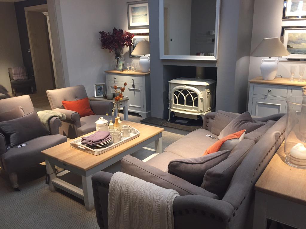 Gorgeous new #Jotul F500 Ivory display @NeptuneHome Weybridge. Simply stunning showroom! #castironpromiseofwarmth