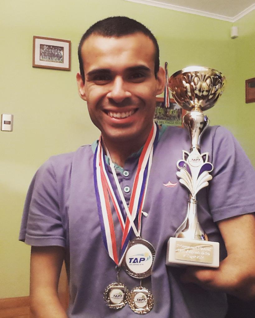 pip_arevalo's tweet photo. Soy Seleccionado Nacional de Tenis Adsptado de Pie y necesito ayuda con auspiciadores de marcas y empresas. RT http://t.co/cnRkjs5lZ6