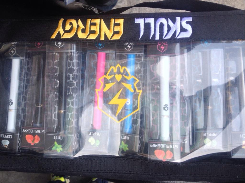 Jual sisha (skull energy), ada banyak loh rasanya, kalo ada yg minat atau mau tanya2 hubungin gue aja.