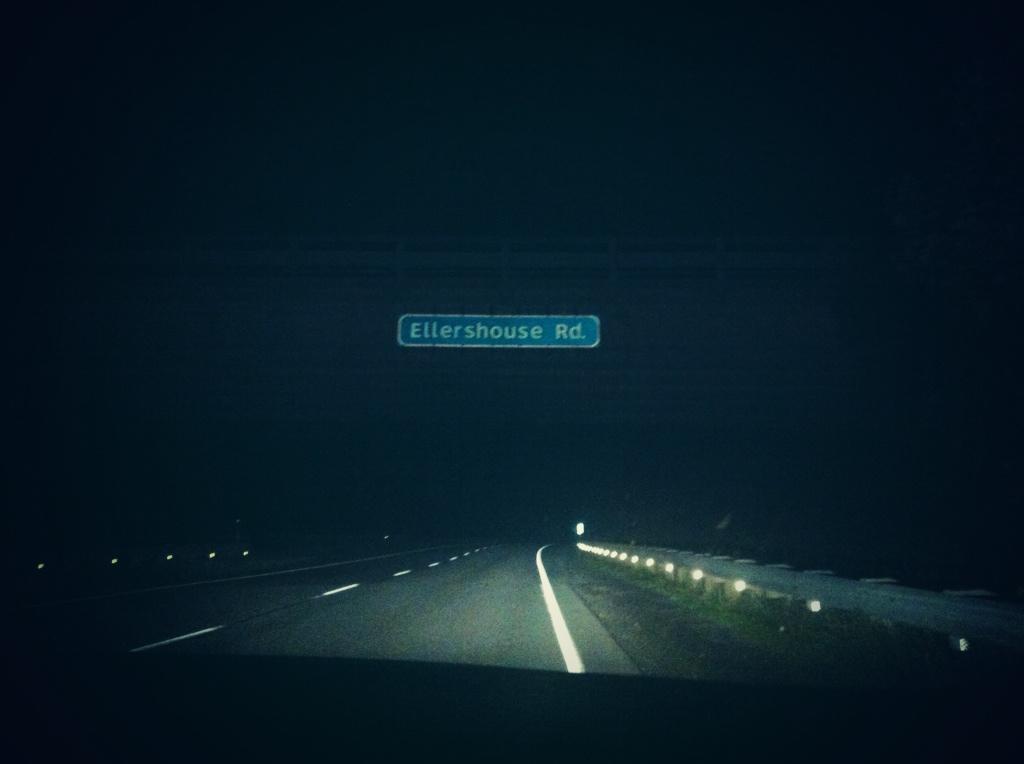 MarcPDumont's tweet image. Eller on his way to the TD Garden.
(via the @HabsEOTP game thread)
habseyesontheprize.com/2015/10/10/949…