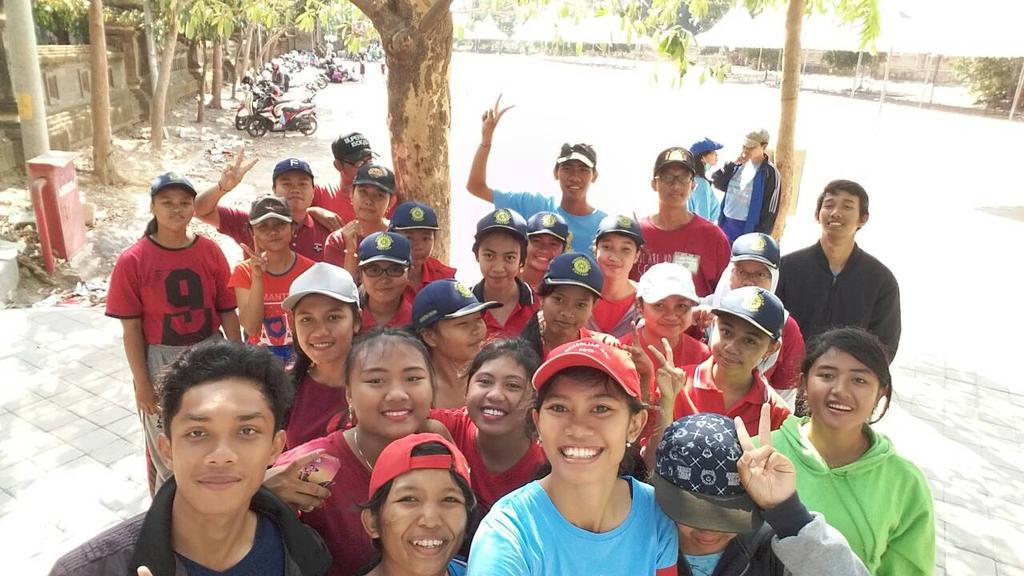 Biar lagi latian tapi harus tetep ekziz dong 😎