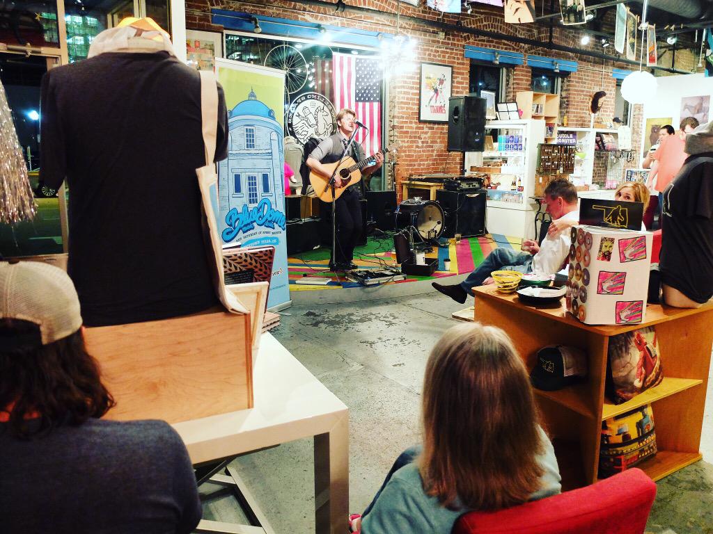BlueDomeMusic's tweet photo. We're at @DwellingSpaces with @MarkGibsonMusic! http://t.co/ZjkfrYYzPP