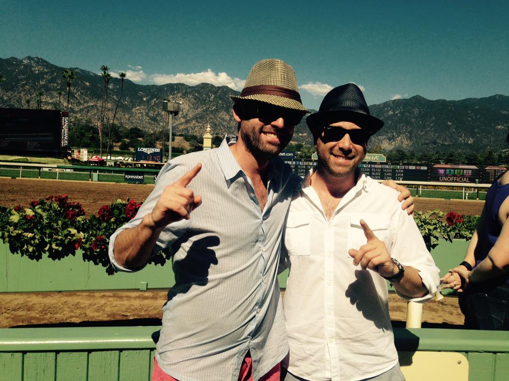 AdelmanJason's tweet photo. Another winners circle pic w/ @EclipseTBP for first time winner Illuminant @santaanitapark @ari_brock  #santaanita http://t.co/wrAUrwfvMq