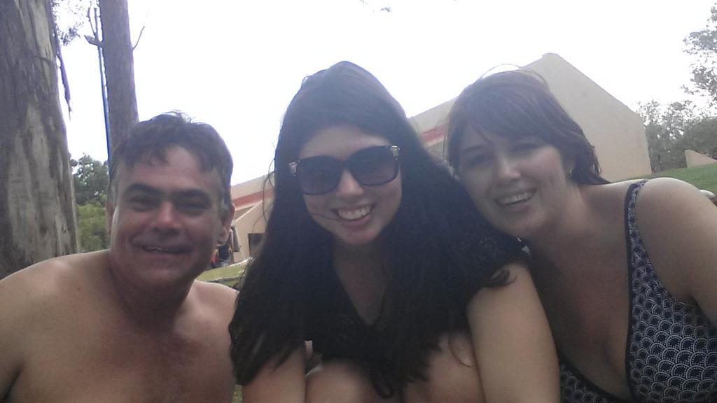 foreversharie's tweet photo. Was a fantastic weekend with family :D #familyweekend2015 #familyreunion http://t.co/jqFFnrr4Q1