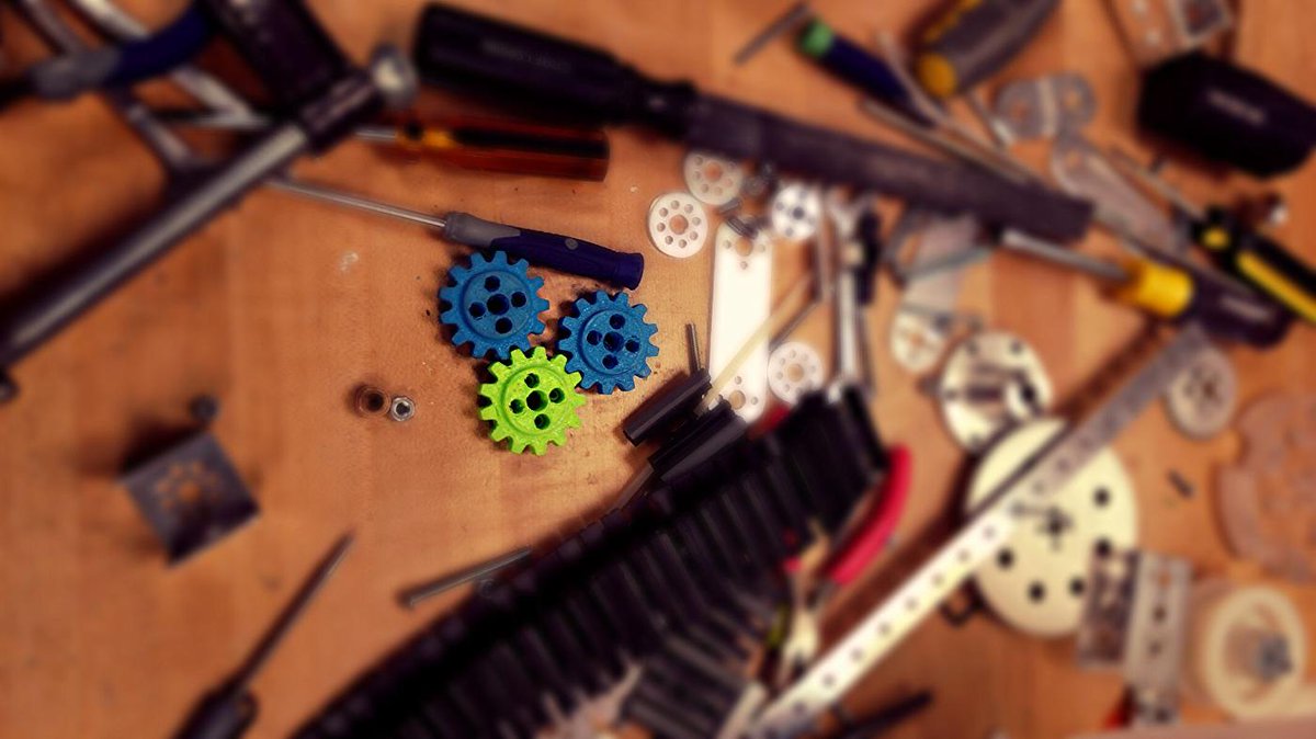 G3Robotics5411's tweet image. Just another day in build!