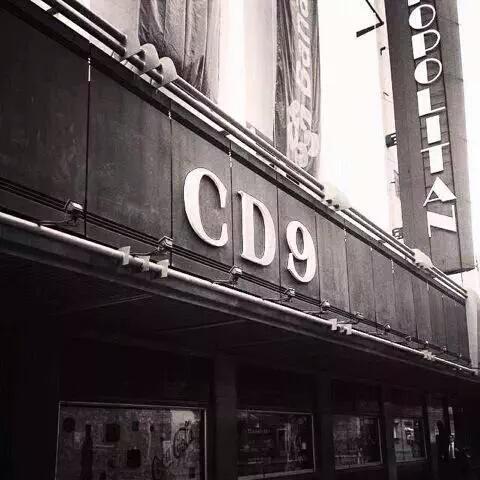 TeamDeCD9's tweet image. #1AnoDeThePartyTour 💕💕💕
#OrgulloCoder