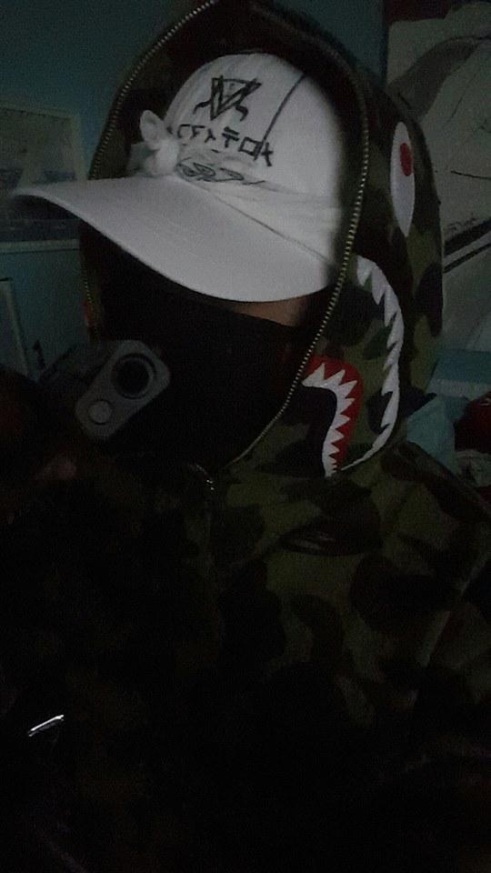 Melodymafia_'s tweet photo. #MELODYMAFIA HAT x #BAPE HOODIE http://t.co/GeNGZMCAoU