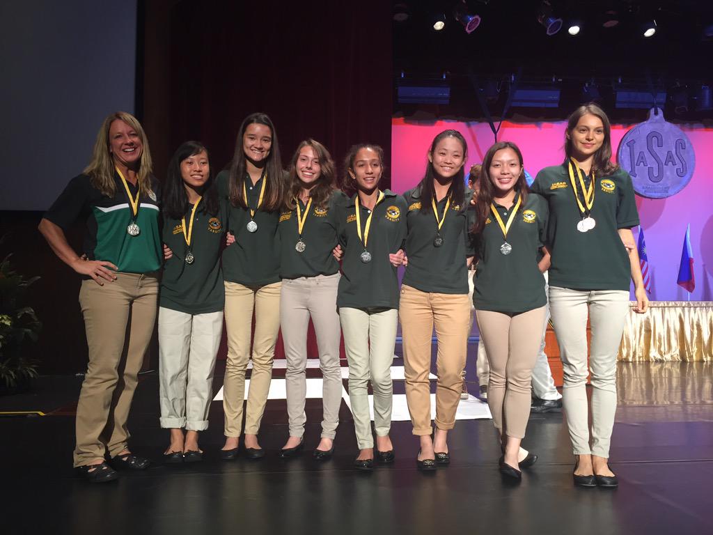 ARespecki's tweet photo. IASAS 2015 Girls XC Silver Bearcat TEAM #teammedalhistorymade #powerposing #hardwareearned http://t.co/flZhdTlH7K