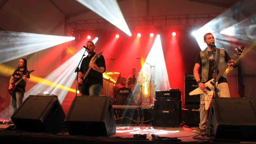 Último Eco tweet media