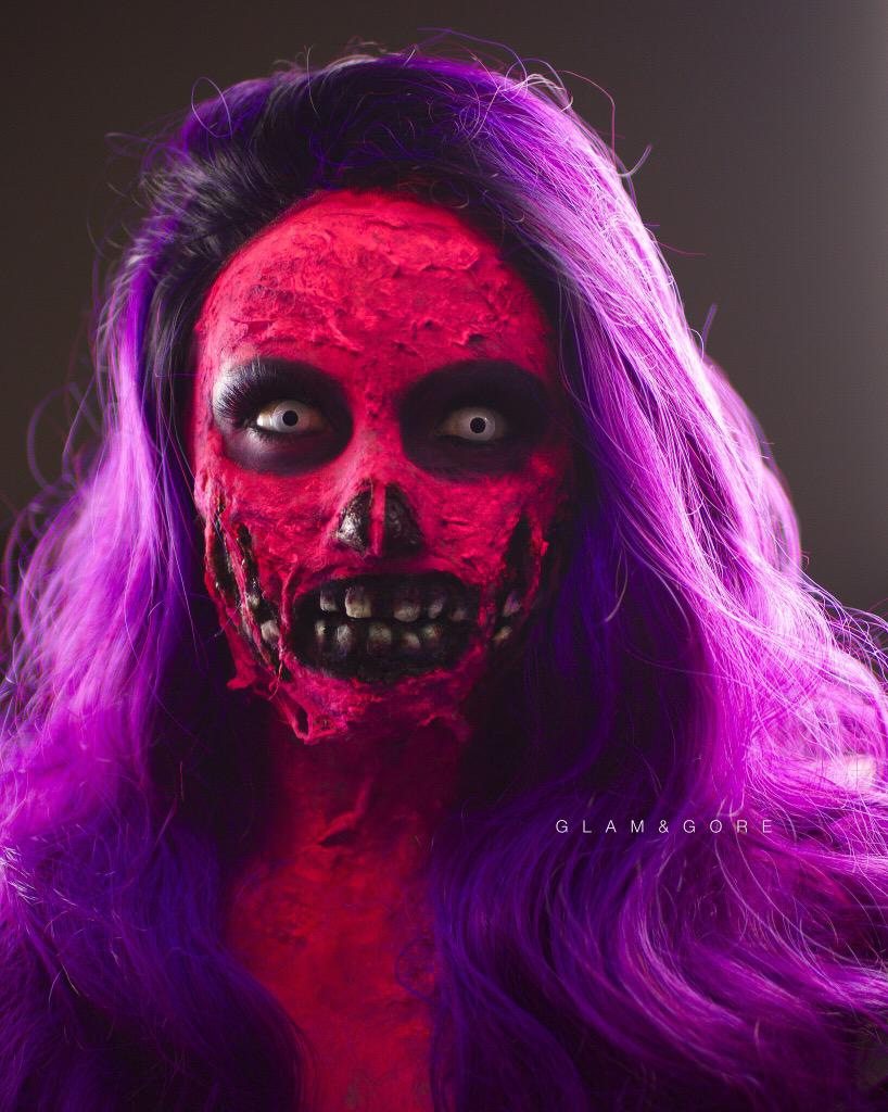 GlamandGore's tweet photo. Meet zombae version 2.0 😈 tutorial will be up in a couple hours so stay tuned http://t.co/io3OxKTJ5l