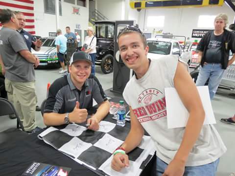  Today\s my brothers birthday & you\re one of his fav drivers! Can he get a happy birthday from ya!? 
