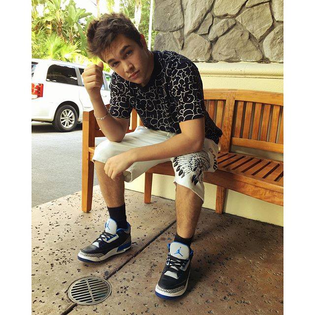 SelenatorLatina's tweet photo. casate conmigo arroba austin mahone http://t.co/lthhKr5wdX