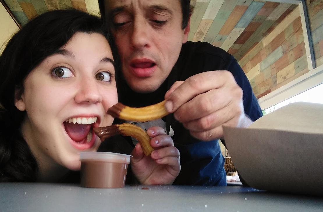 Xurros amb xocolata de <a href="/Lolitacaravan/">Lolita Food Caravan</a> !!