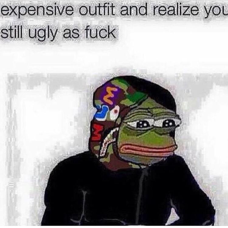 redrum_barry's tweet photo. LMAOOO 😭😭 $380 ON MY BODY RN &amp; IM STILL UGLY 😩 #JustASweatSuit http://t.co/JQ7kVKUORp