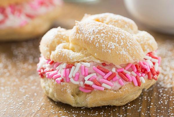 Cream Puffs from @CookFrontBurner buff.ly/1VvAG4j #cookingforacure #dessert