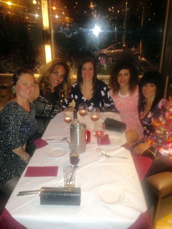 K3llyL0uis3's tweet photo. Sisters birthday meal ☺️ #family #mazzos http://t.co/s2eBS99s8L