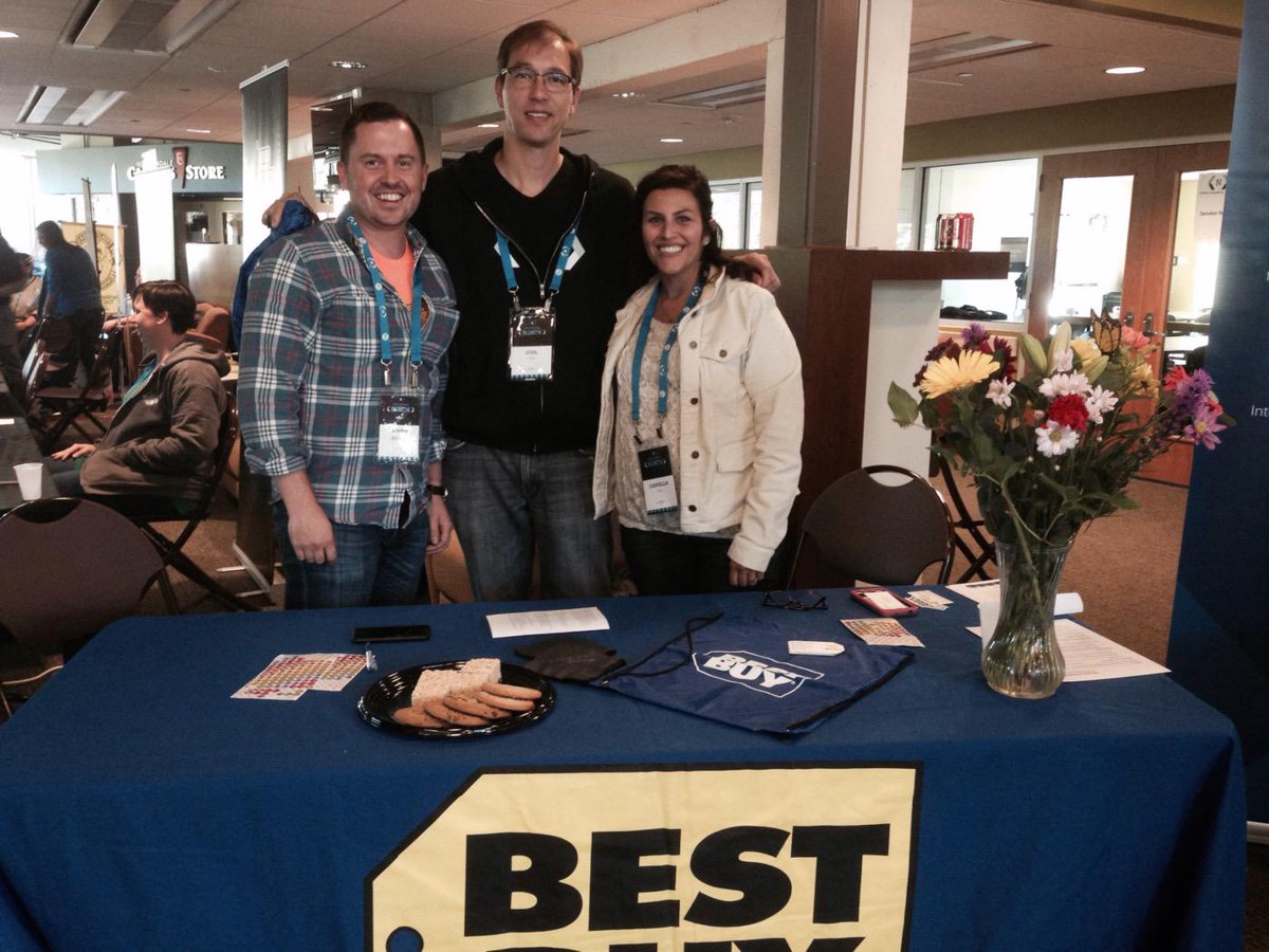 joelcrabb's tweet photo. Best Buy recruiting @OpenSourceNorth! @DaniellaWold #OSN2015 http://t.co/Lqcn4DUq1v