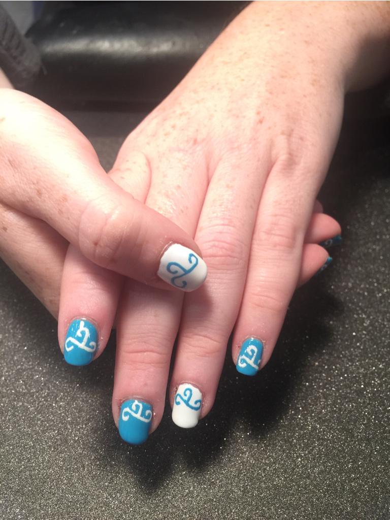 Li0ness_tweets's tweet image. C9 take my energy- and my nail art! #C9WIN #SixStepProcess #Worlds @Cloud9gg @HTCeSports