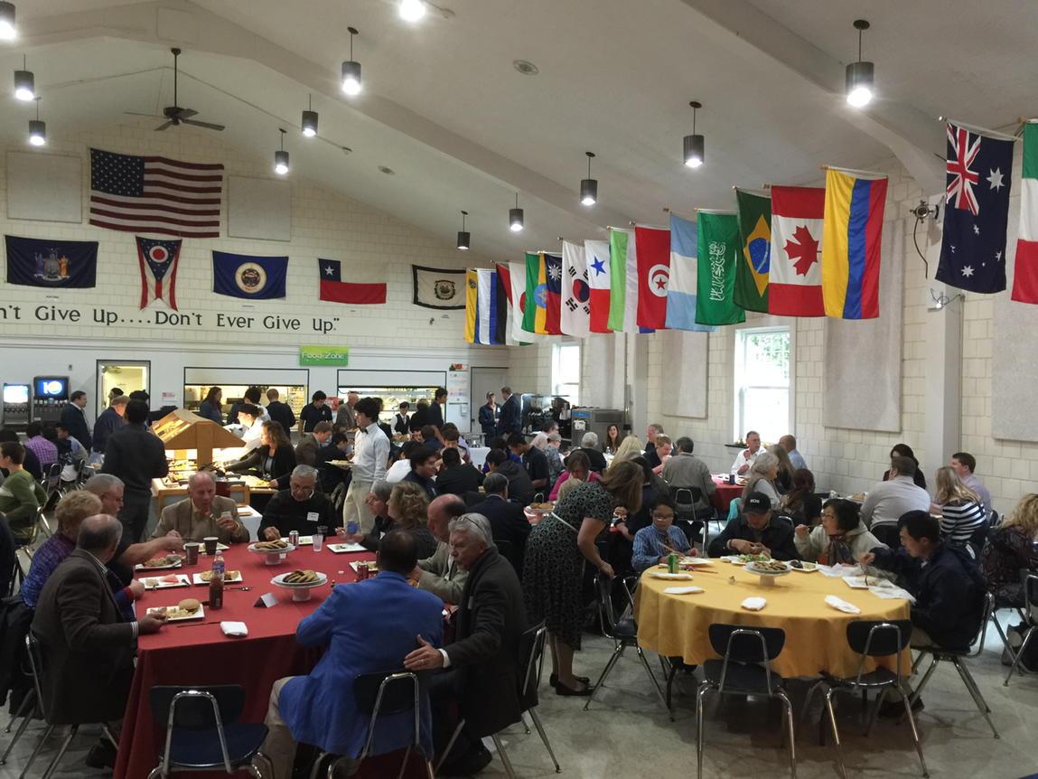 Angela_Thomas91's tweet photo. Full house for @GrandRiver1831 #FamilyandFriendsDay2015 #GrandRiver15 http://t.co/7RzTRCirsK