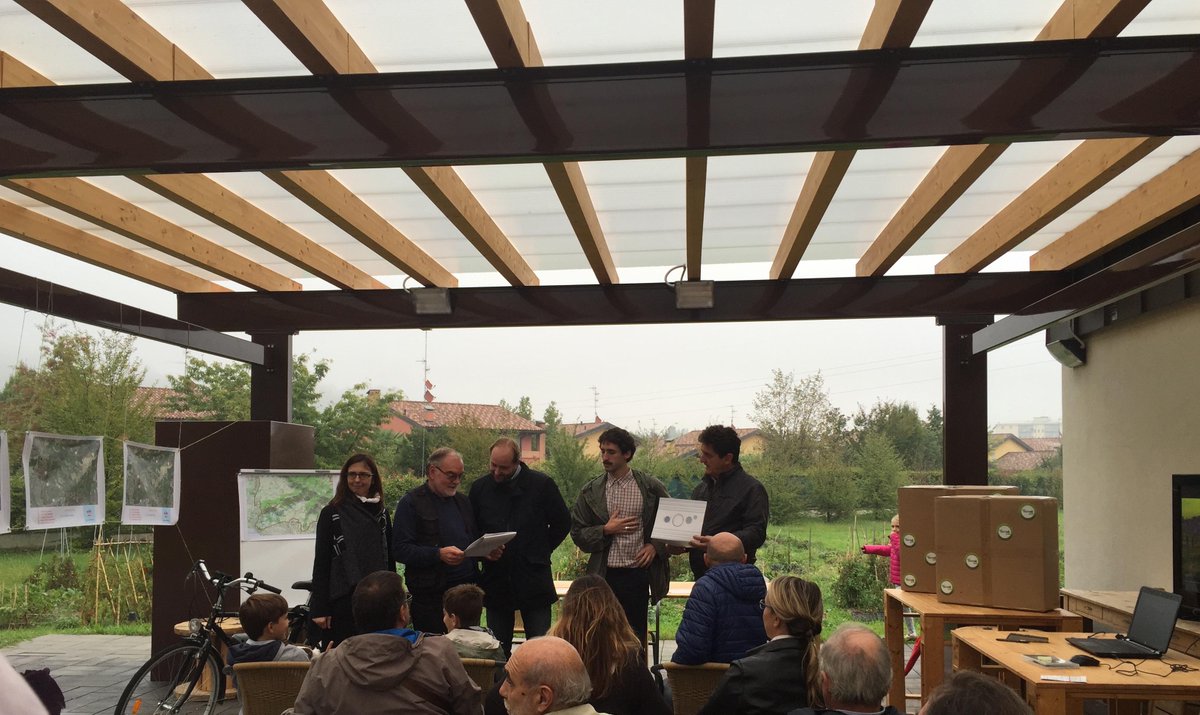 InVentoLab's tweet photo. Premiazione Concorso #ReMob: 2kit #retrofit per Le Sorgenti e Frontemura! CS: http://t.co/zhFDGbYsRD @FondCariplo http://t.co/SlmJf2GDOG