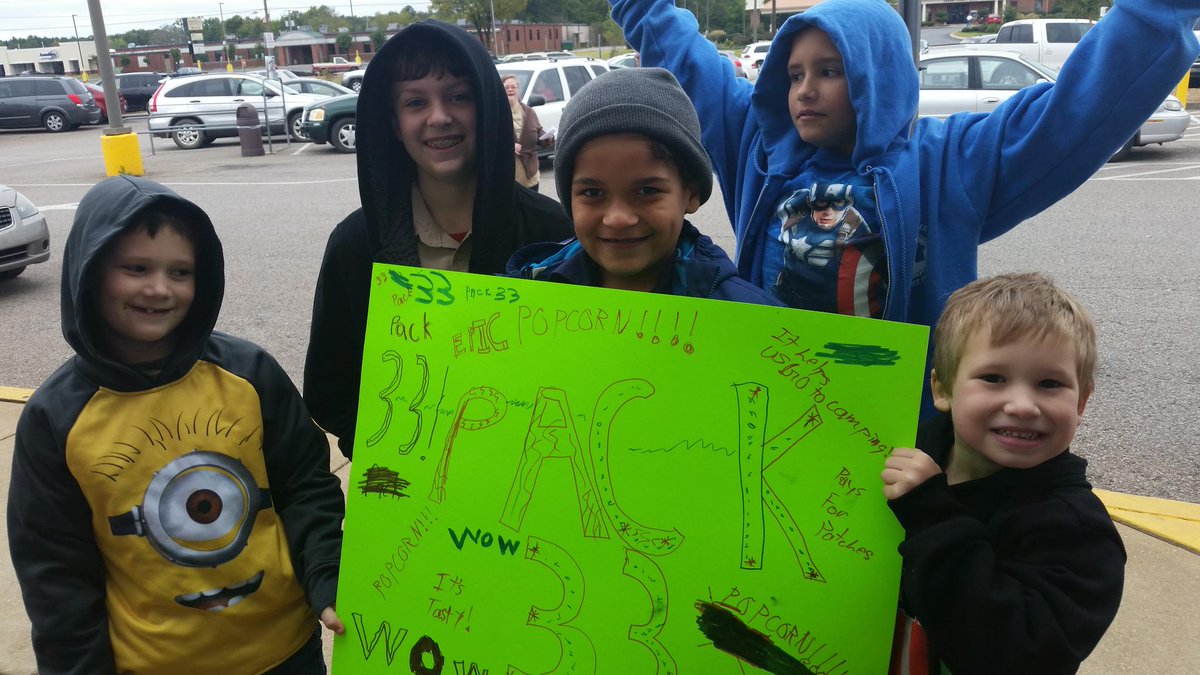 HOLLIEBROUGHTON's tweet photo. Thanks Guys for hanging with me to sell some popcorn today! #Pack33 http://t.co/xYP4GNt4KD