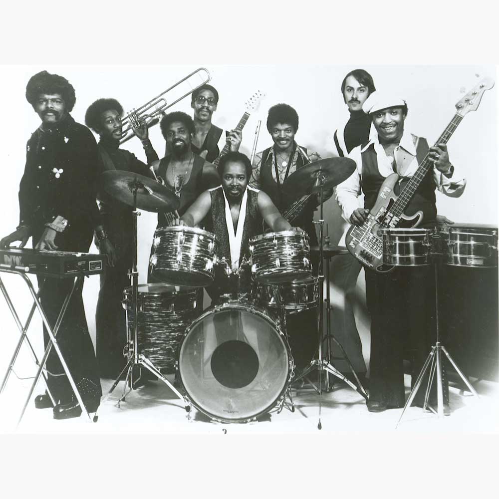 AngieGreaves's tweet image. I Found Lovin #FatBackBand on #SoulTown @magicfm &amp;gt;&amp;gt;&amp;gt; radioplayer.magic.co.uk/live/