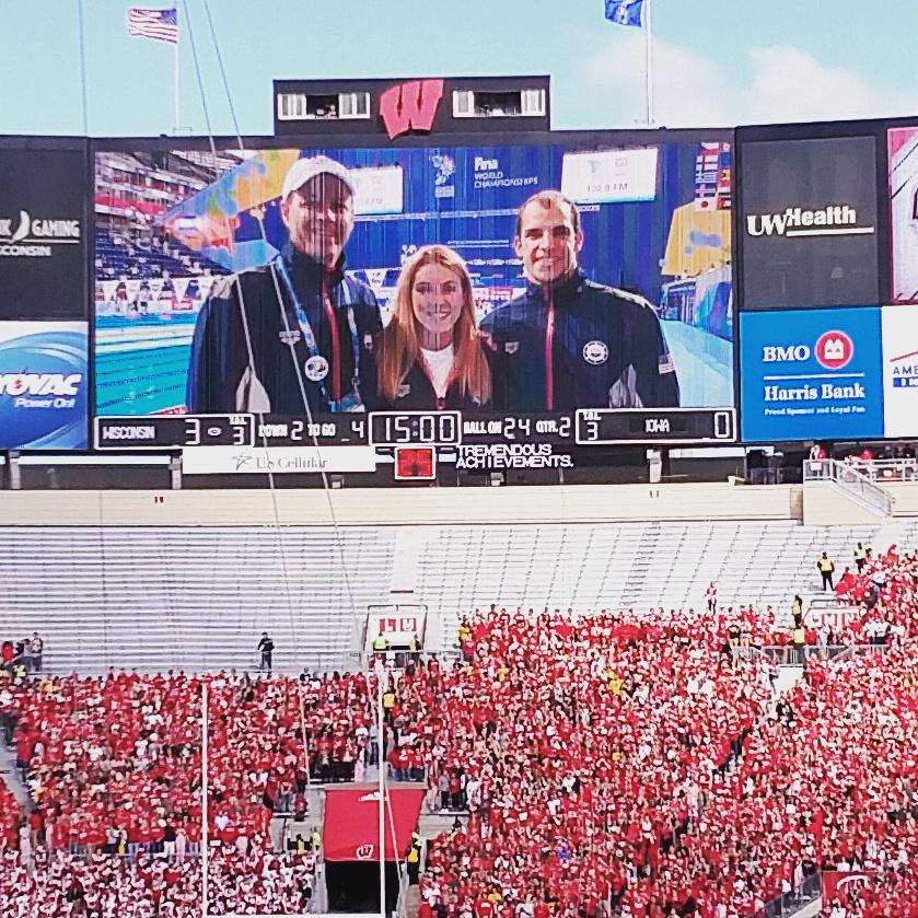 USASwimming's tweet image. .@UWBadgers honor @ivyJ4
@michaelweiss23 @BadgerSwimDive  Coach Whitney Hite for #Kazan2015 (h/t @carolineroewi)