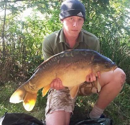 poolhallfishery's tweet photo. 22lb 7oz #poolhallfishery http://t.co/C2VAiRrrQF
