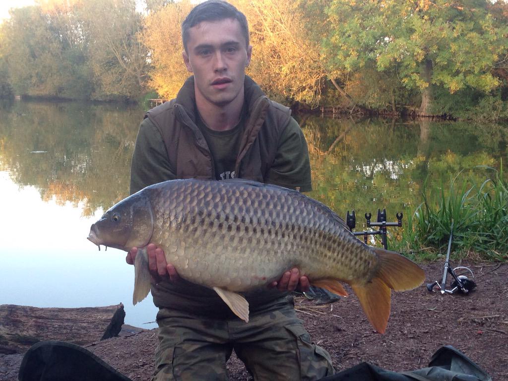 poolhallfishery's tweet photo. 22lb 1oz #poolhallfishery http://t.co/9Wasq8HGCx