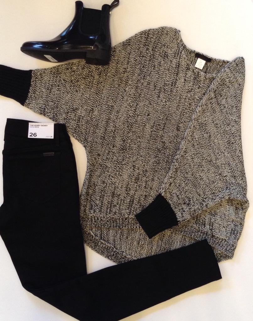 monkeesofmtbrk's tweet photo. LOOK NO FURTHER--your rainy day essentials are here at #MonkeesofMountainBrook http://t.co/IwIiiK8Y72