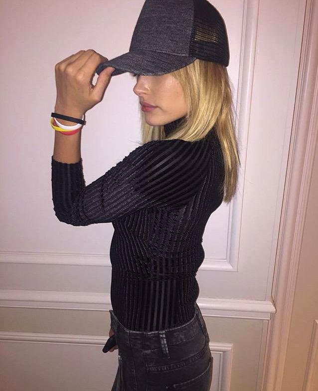 postbadhailey's tweet photo. 🎌 http://t.co/XcbGUspH8Z